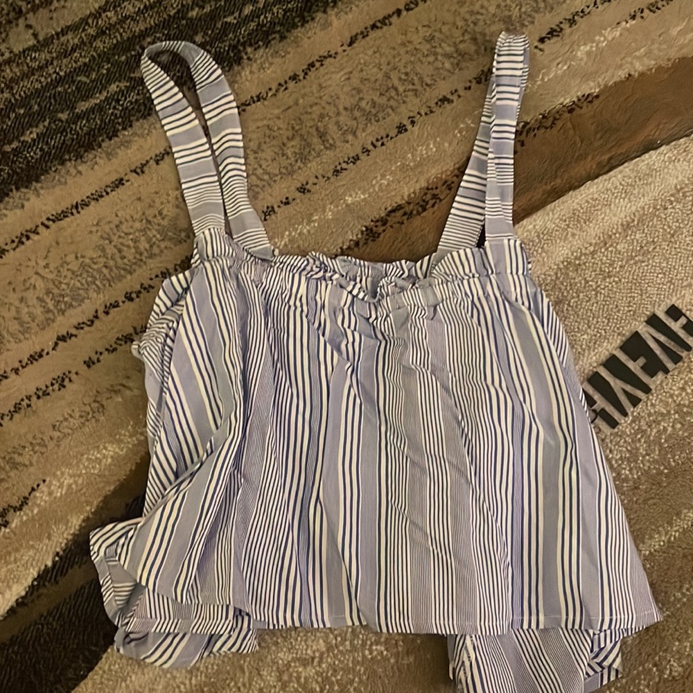 NWT Vestique blue and white stripe crop tank top - Picture 4 of 8